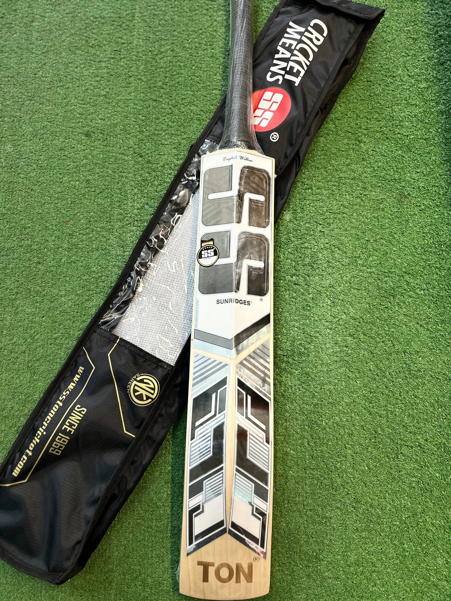 SS master 99 EW cricket bat