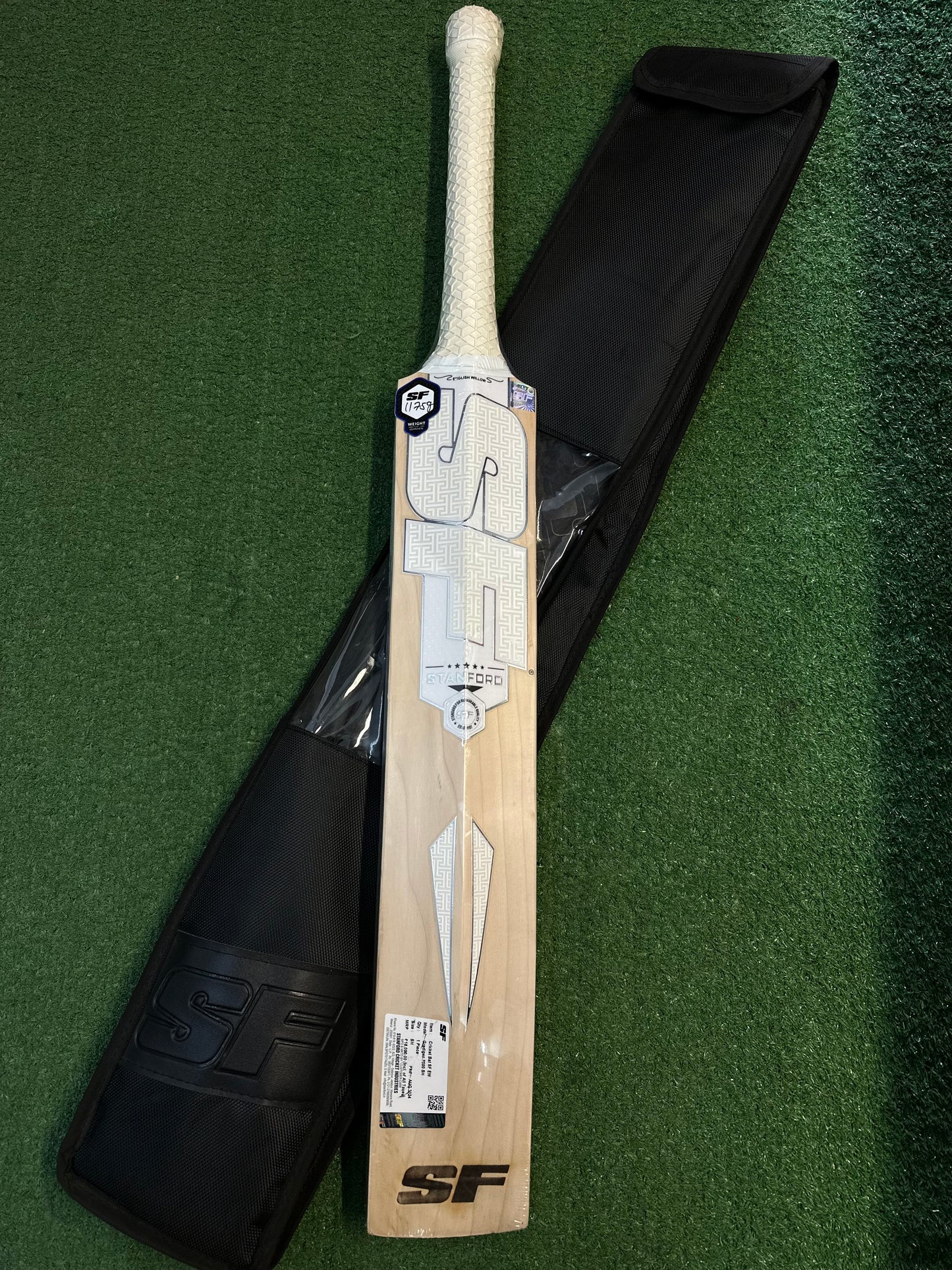 SF Gradiges 7000 EW cricket bat (SH)