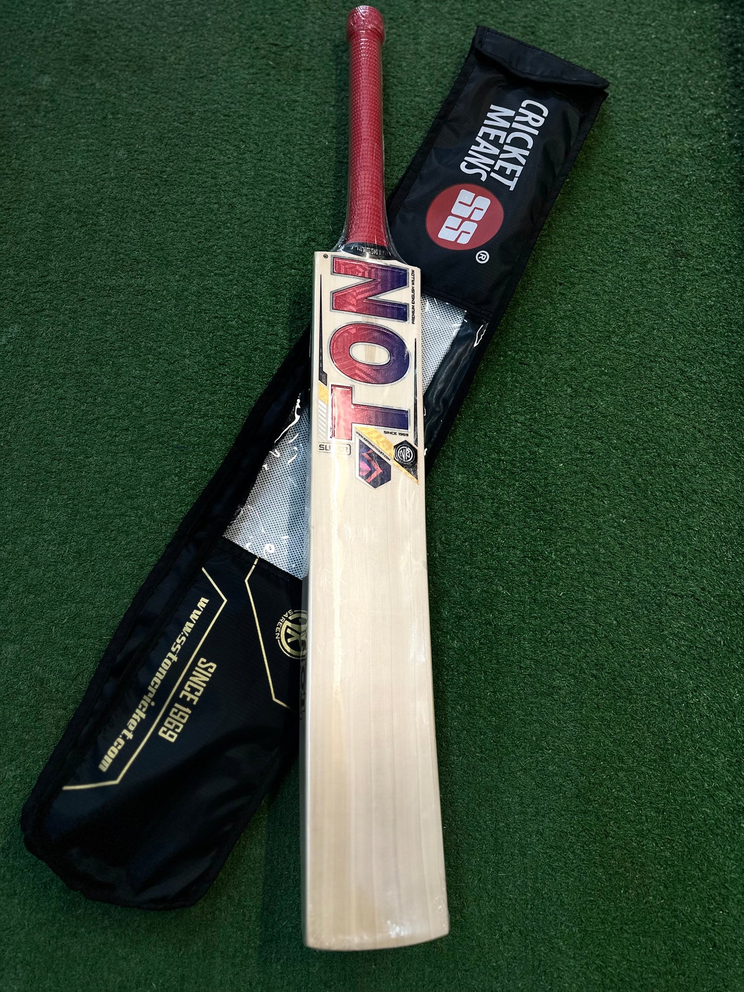 TON super EW cricket bat (SH)