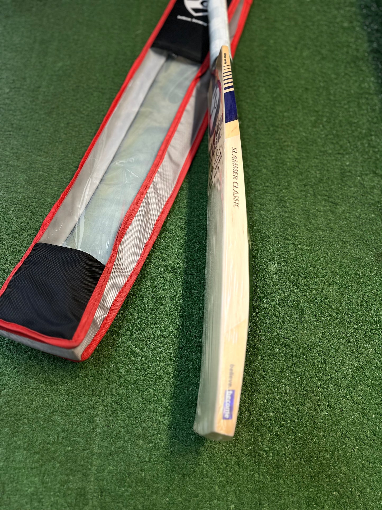 SG Slammer classic EW cricket bat (size 6)