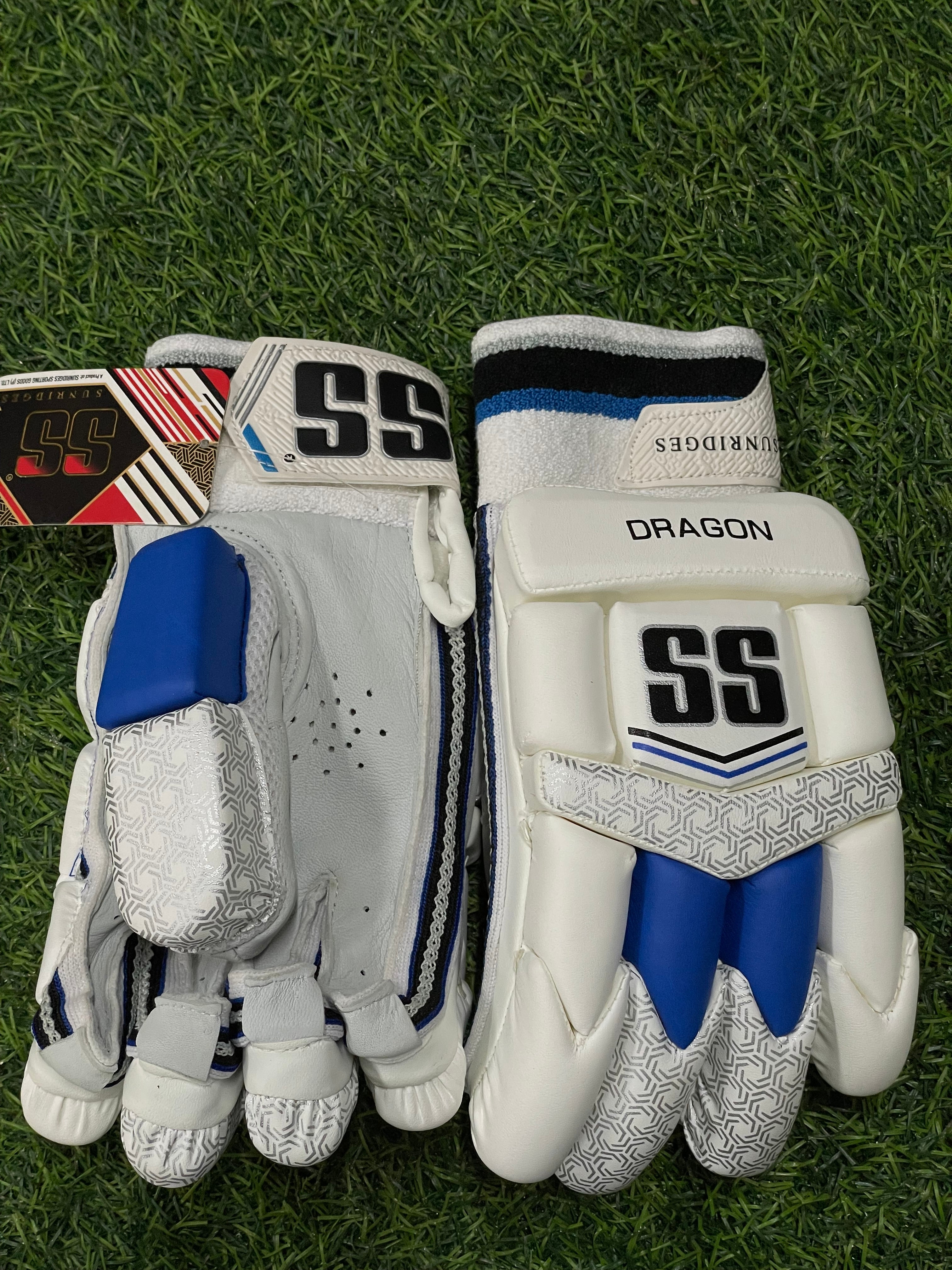 SS DRAGON 2025 YOUTH RH BATTING GLOVES