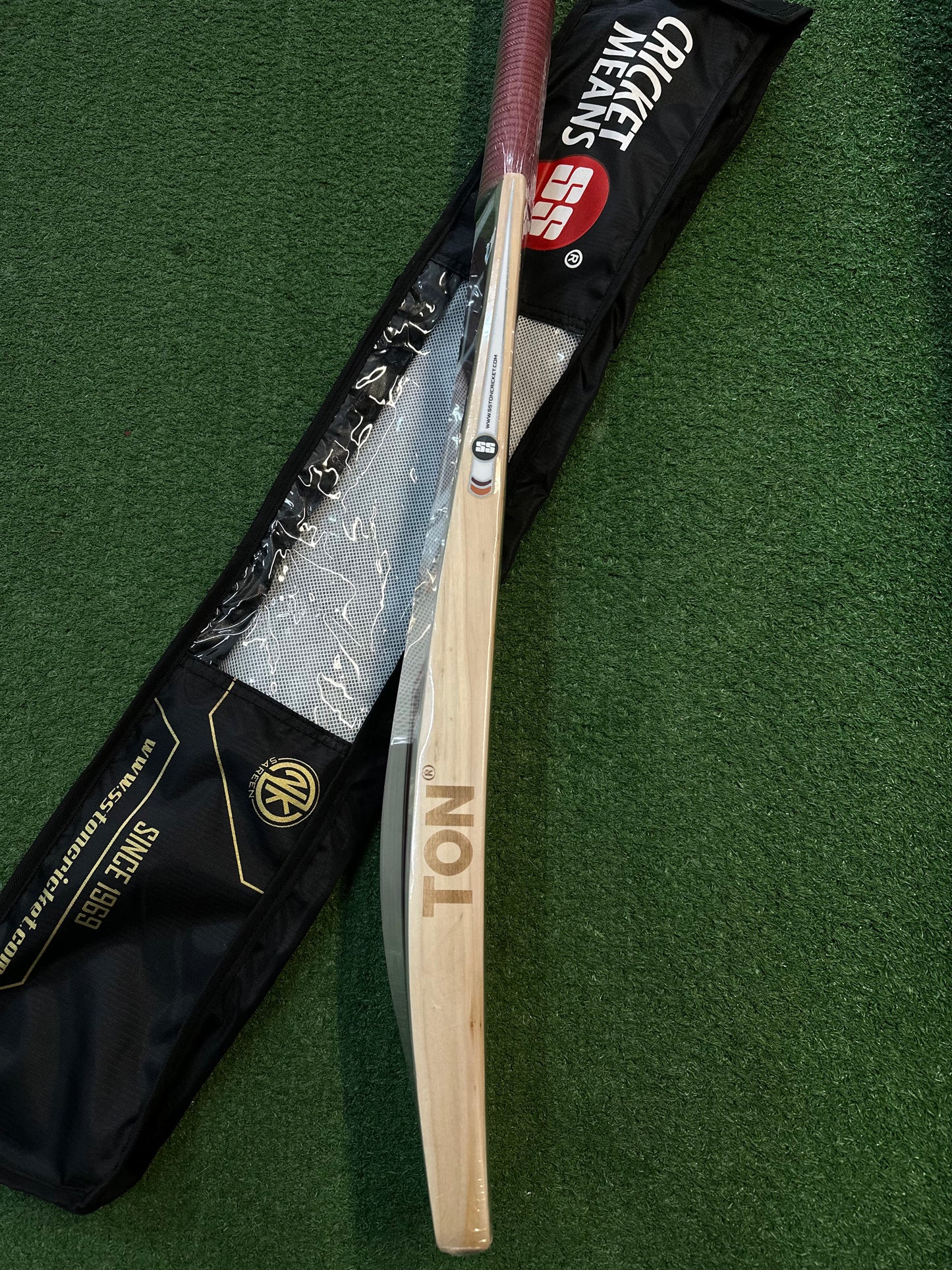SS SUPREMO EW CRICKET BAT (SH)