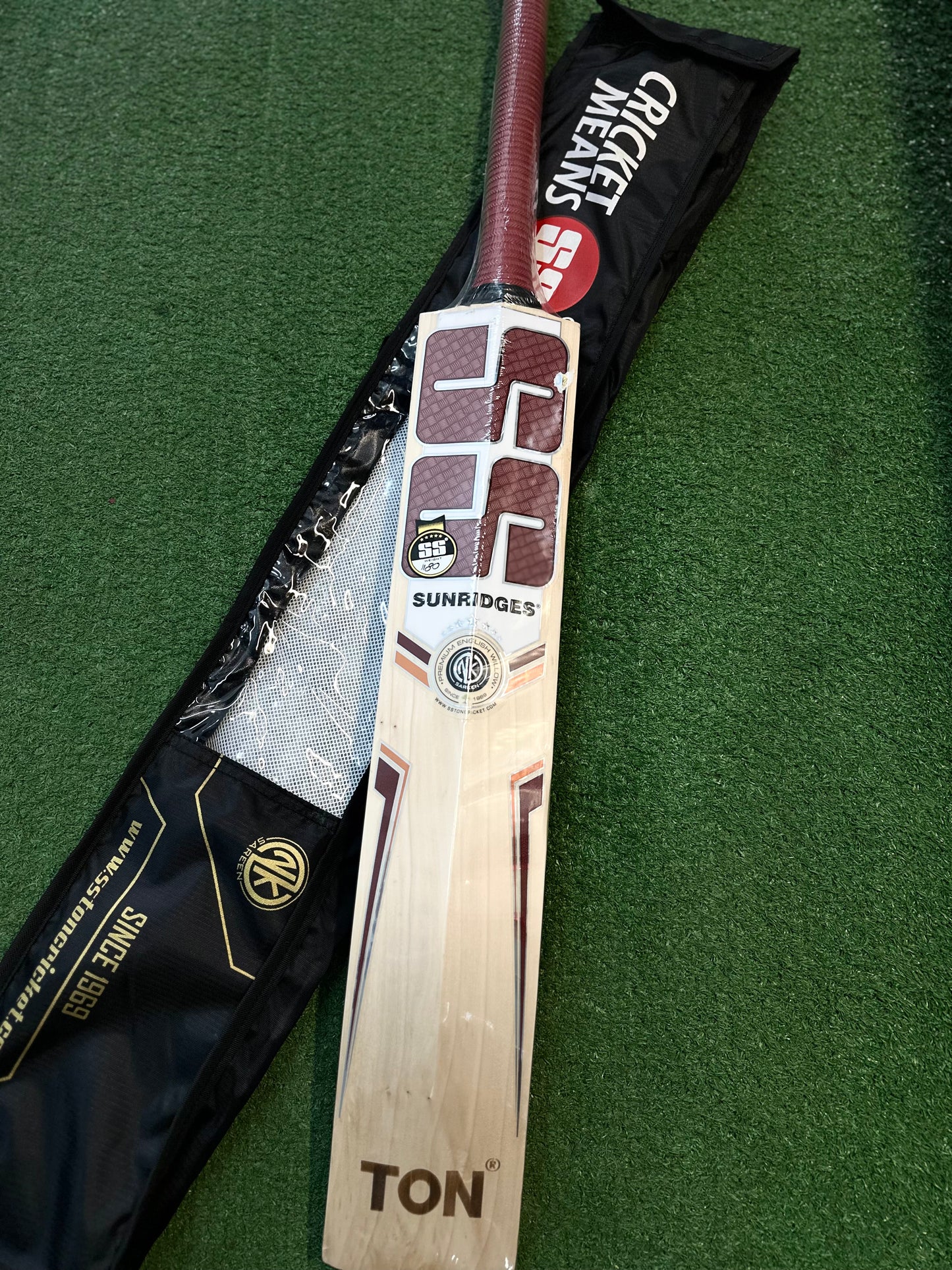 SS SUPREMO EW CRICKET BAT (SH)