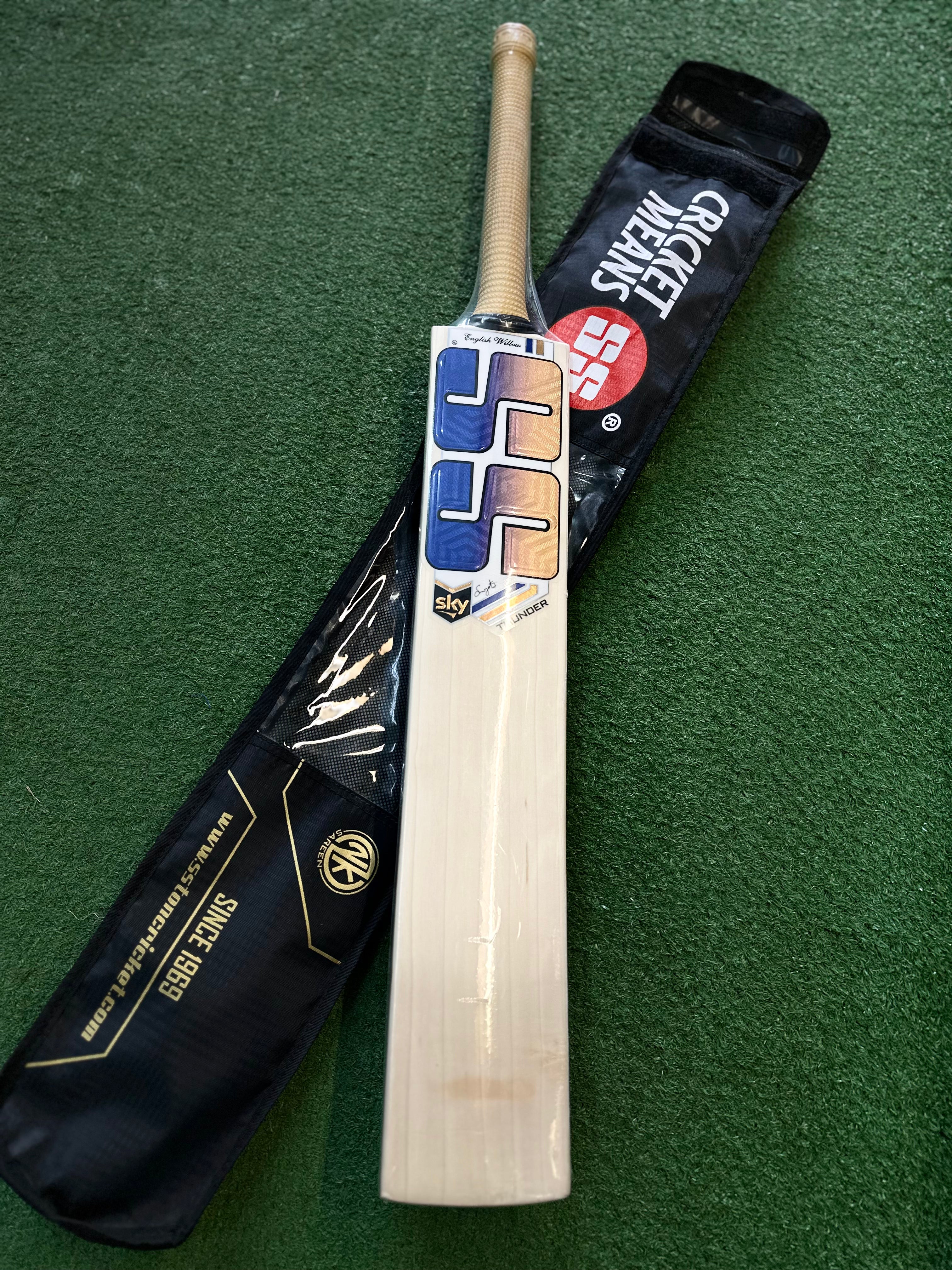 SS sky thunder cricket bat (SH)