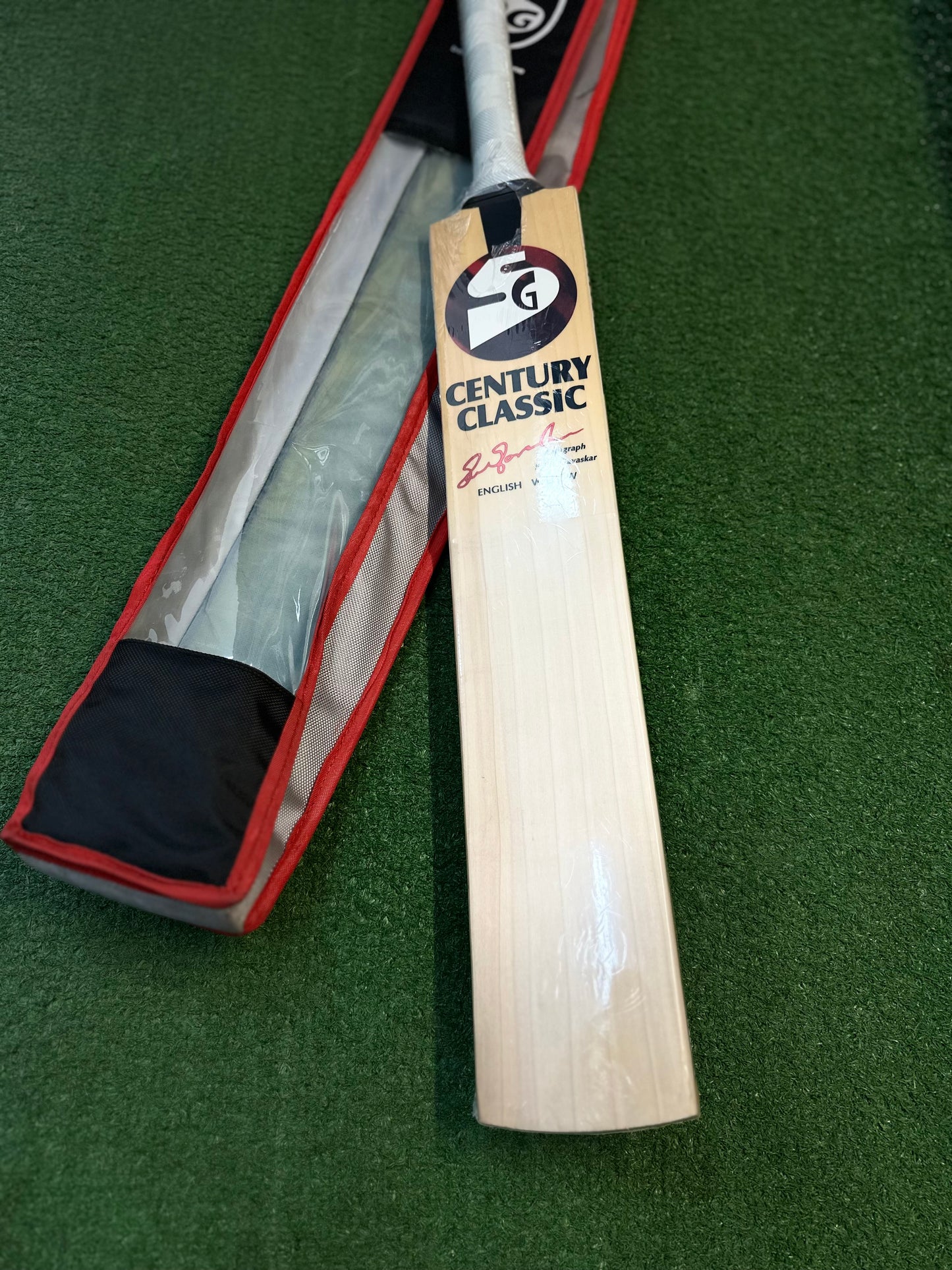 SG Century Classic EW cricket bat (Size 6)