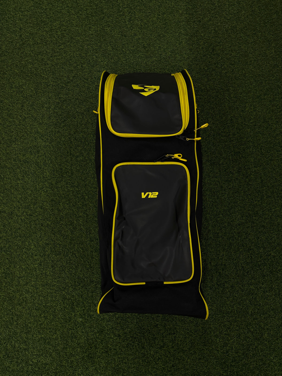 SG V12 CRICKET KITBAG