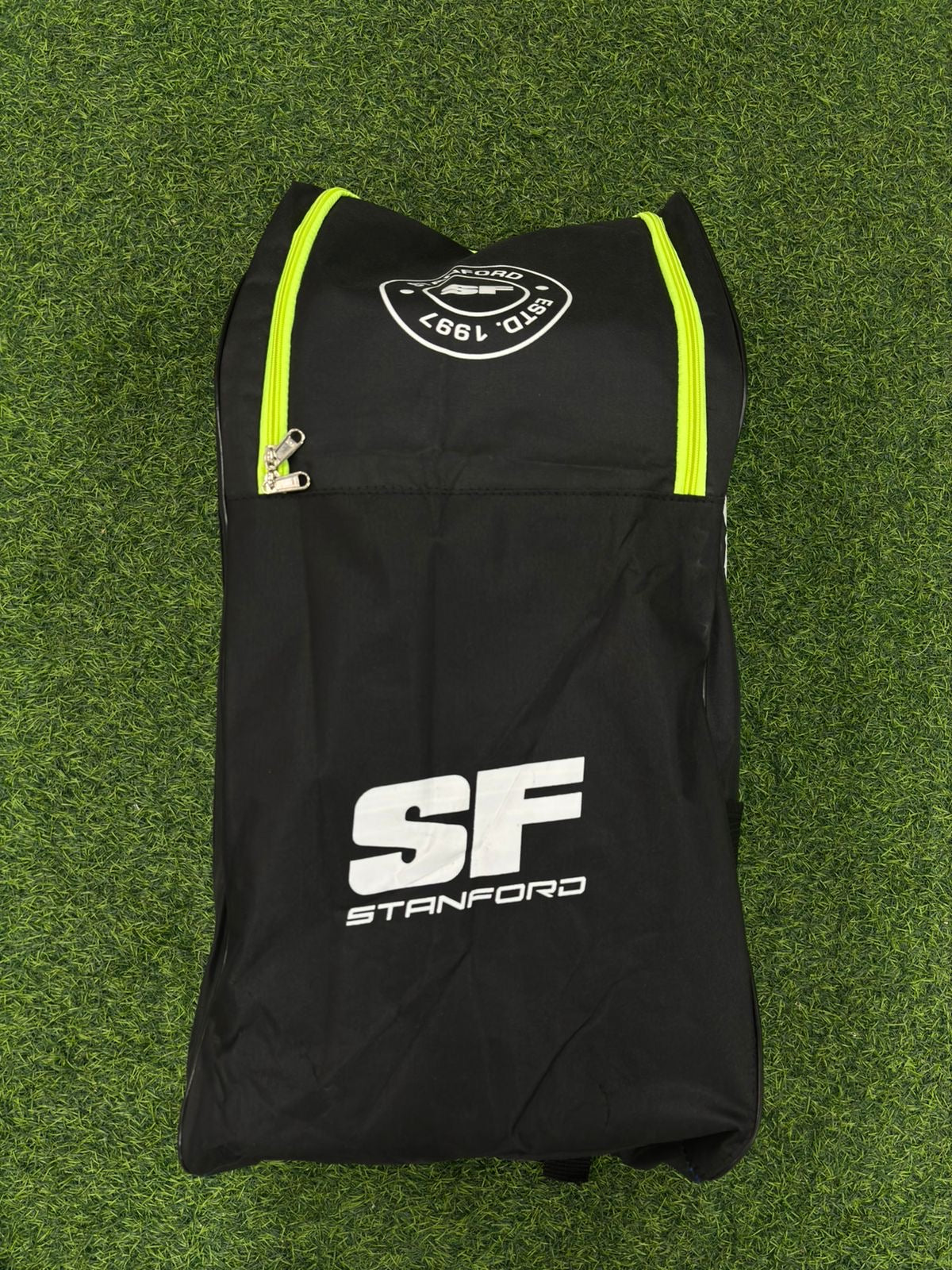 SF ZENITH DUFFLE JUNIOR KITBAG