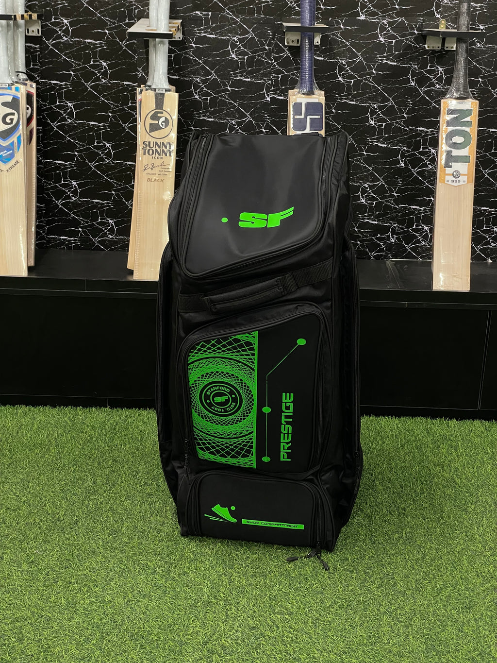 SF PRESTIGE KITBAG WHEELS & DUFFLE