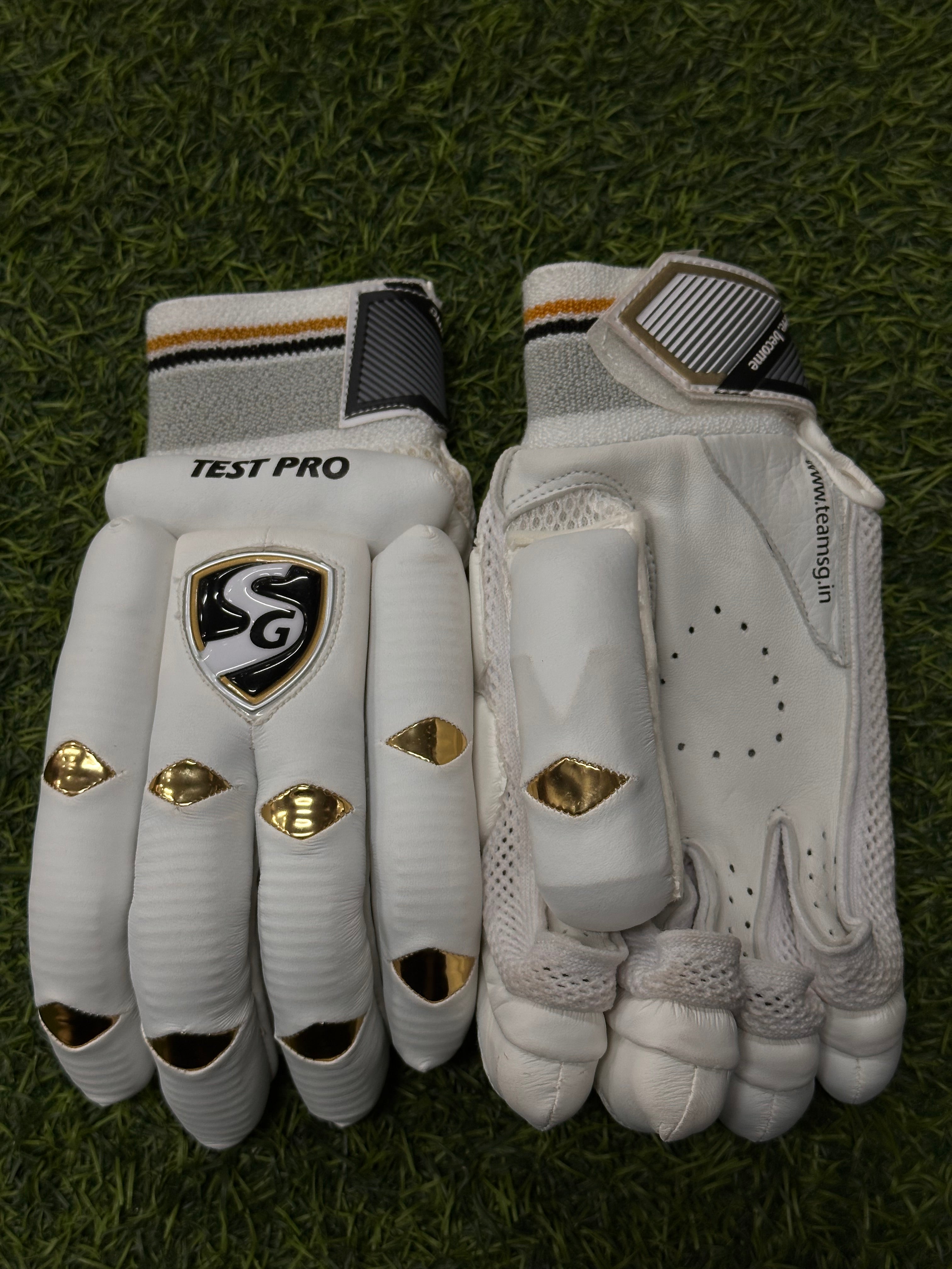SG TEST PRO MENS LH BATTING GLOVES
