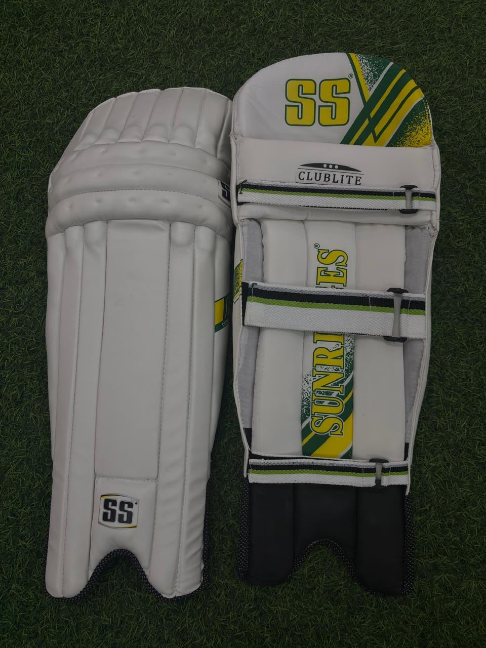 SS CLUBLITE MENS BATTING PADS RH