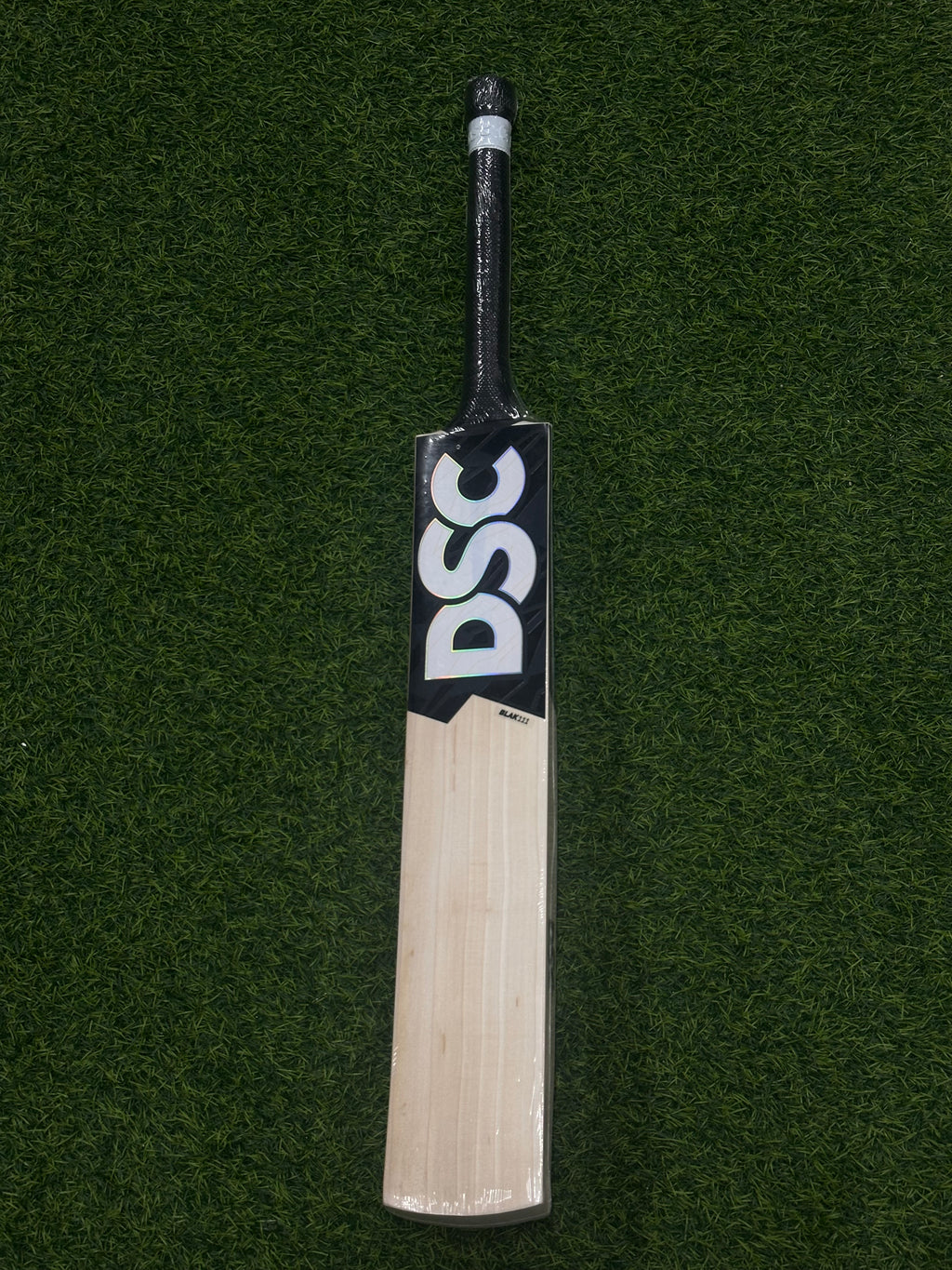 DSC BLAK 111 EW SH CRICKET BAT