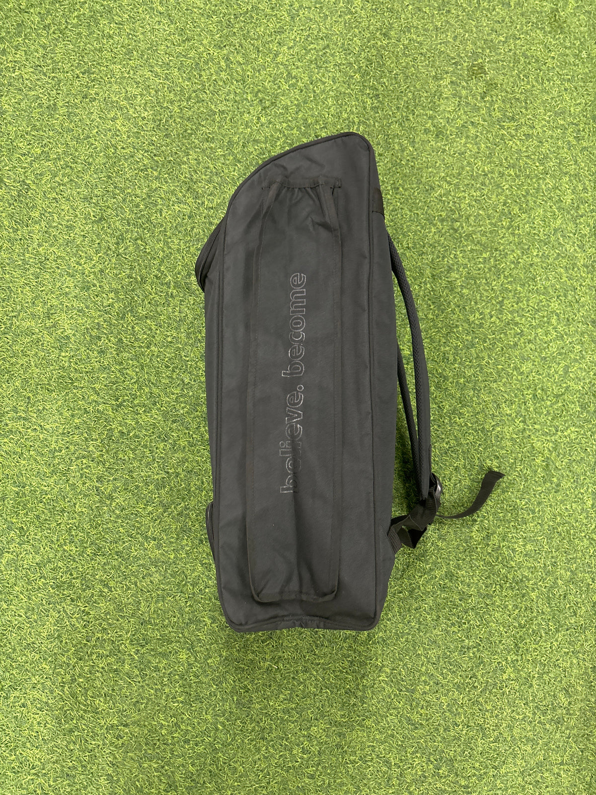 SG KLR1 JUNIOR DUFFLE CRICKET BAG