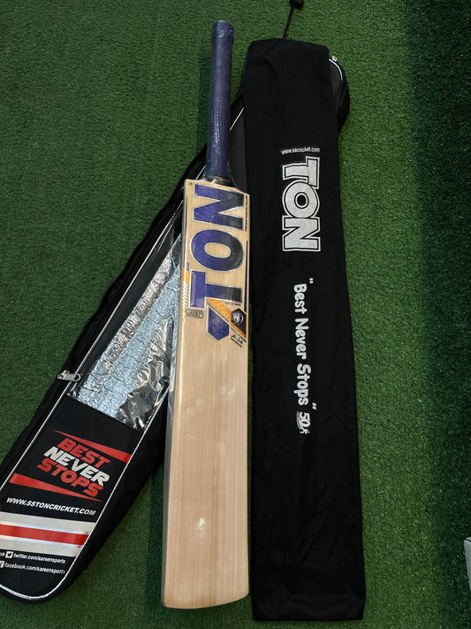 TON Jonny Bairstow players EW cricket bat (SH)