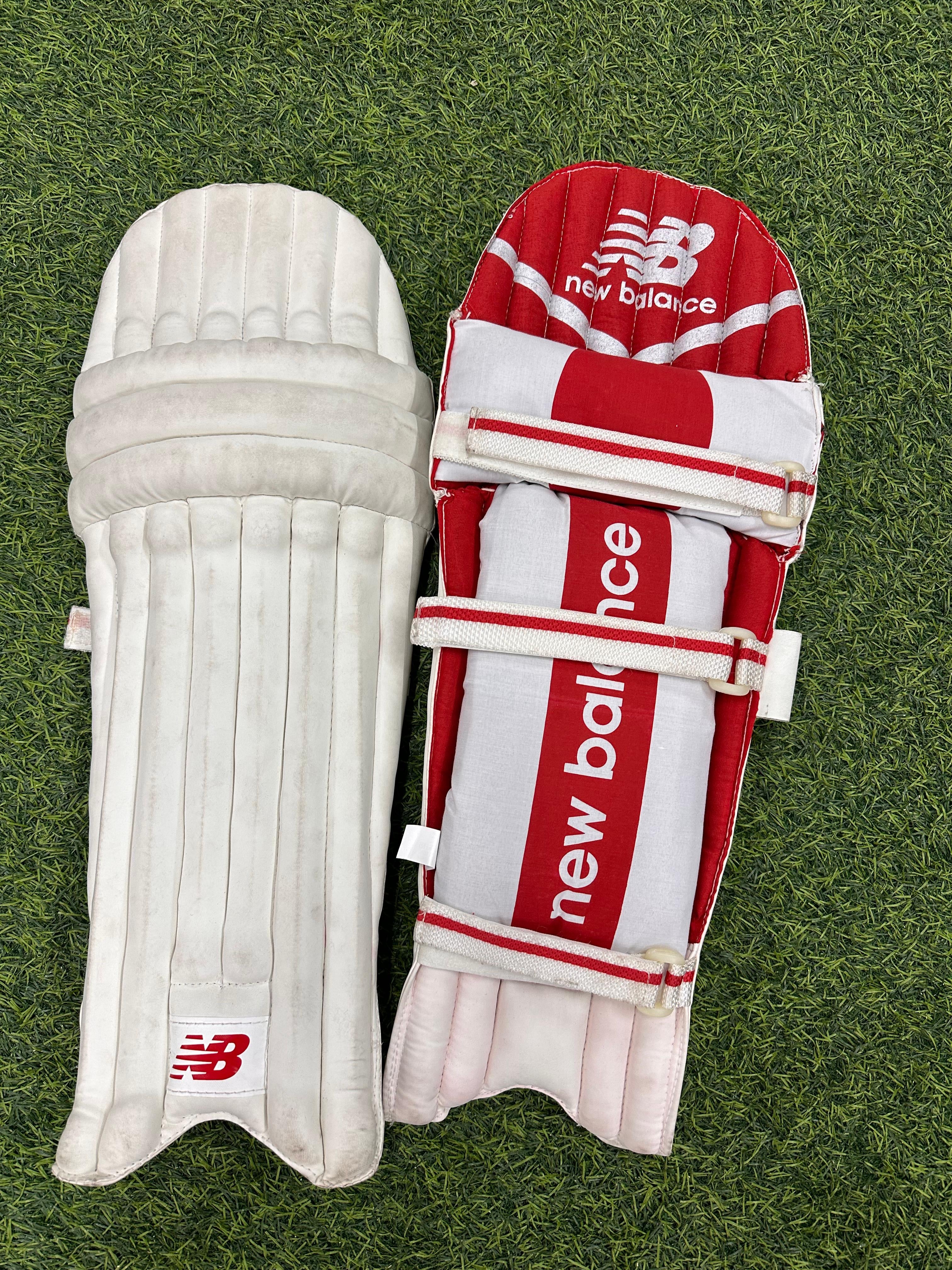 NEW BALANCE BATTING PADS YOUTH RH