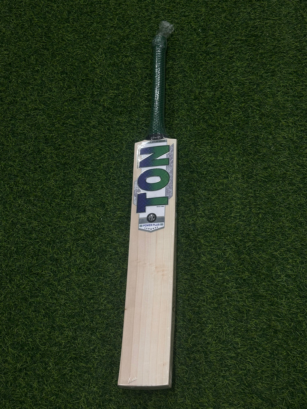 SS TON POWER PLUS EW LB CRICKET BAT