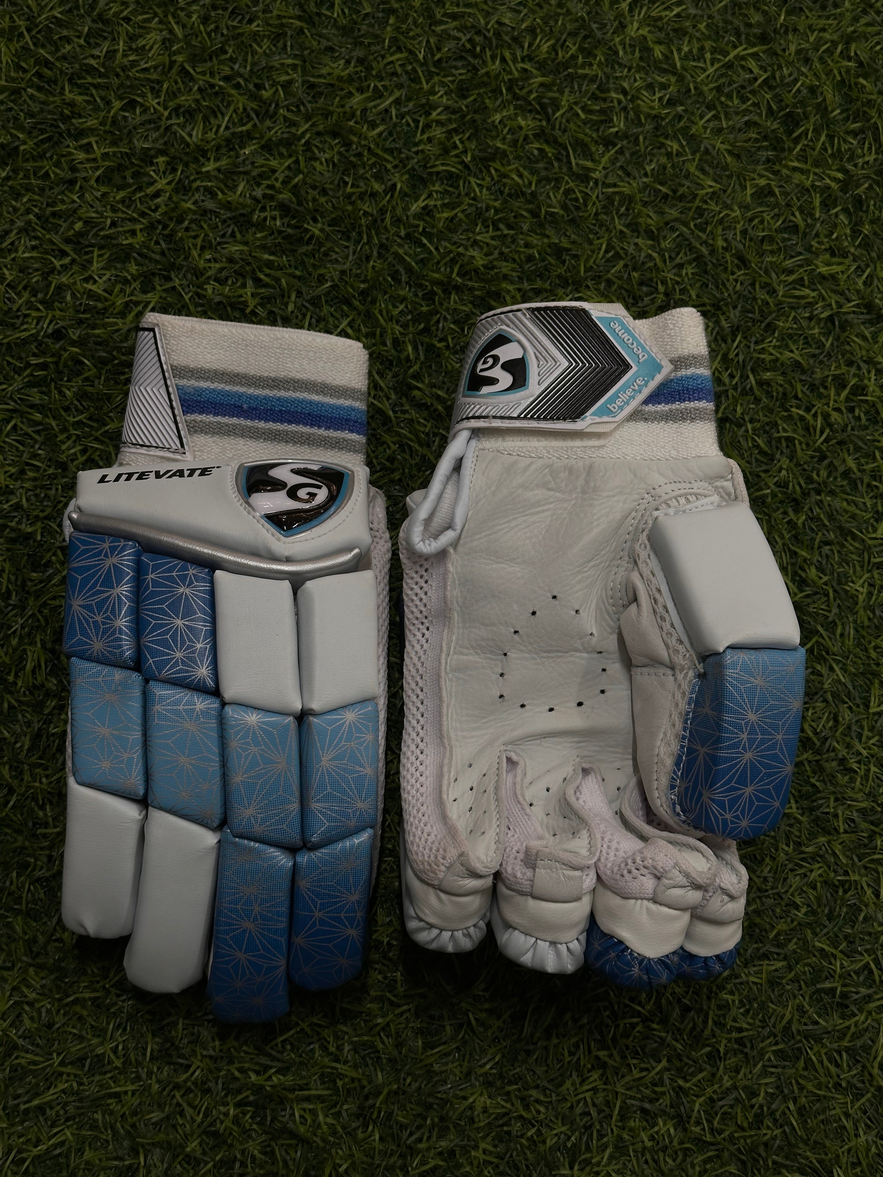 SG LITEVATE MEN LH BATTING GLOVES