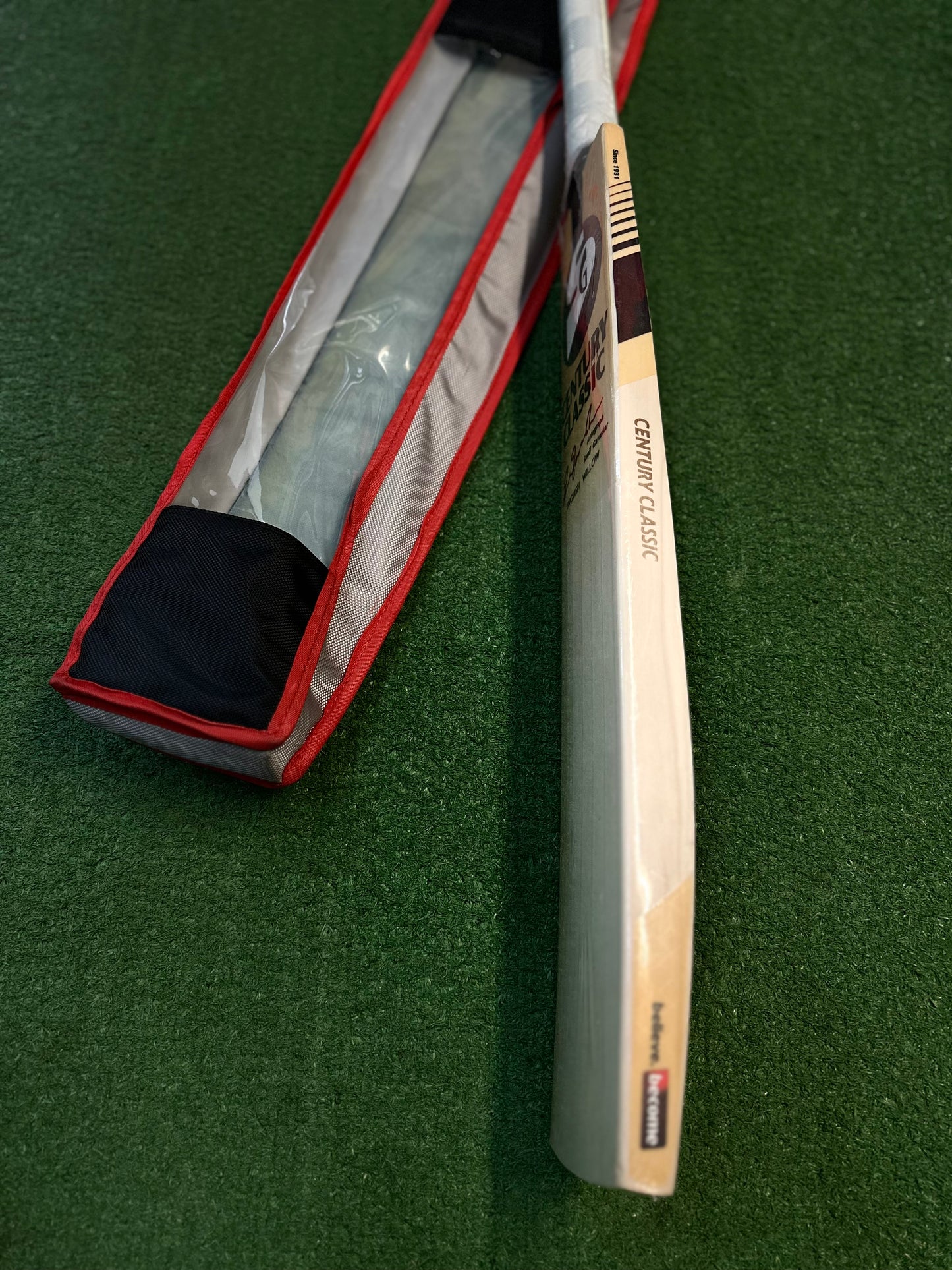 SG Century Classic EW cricket bat (Size 6)
