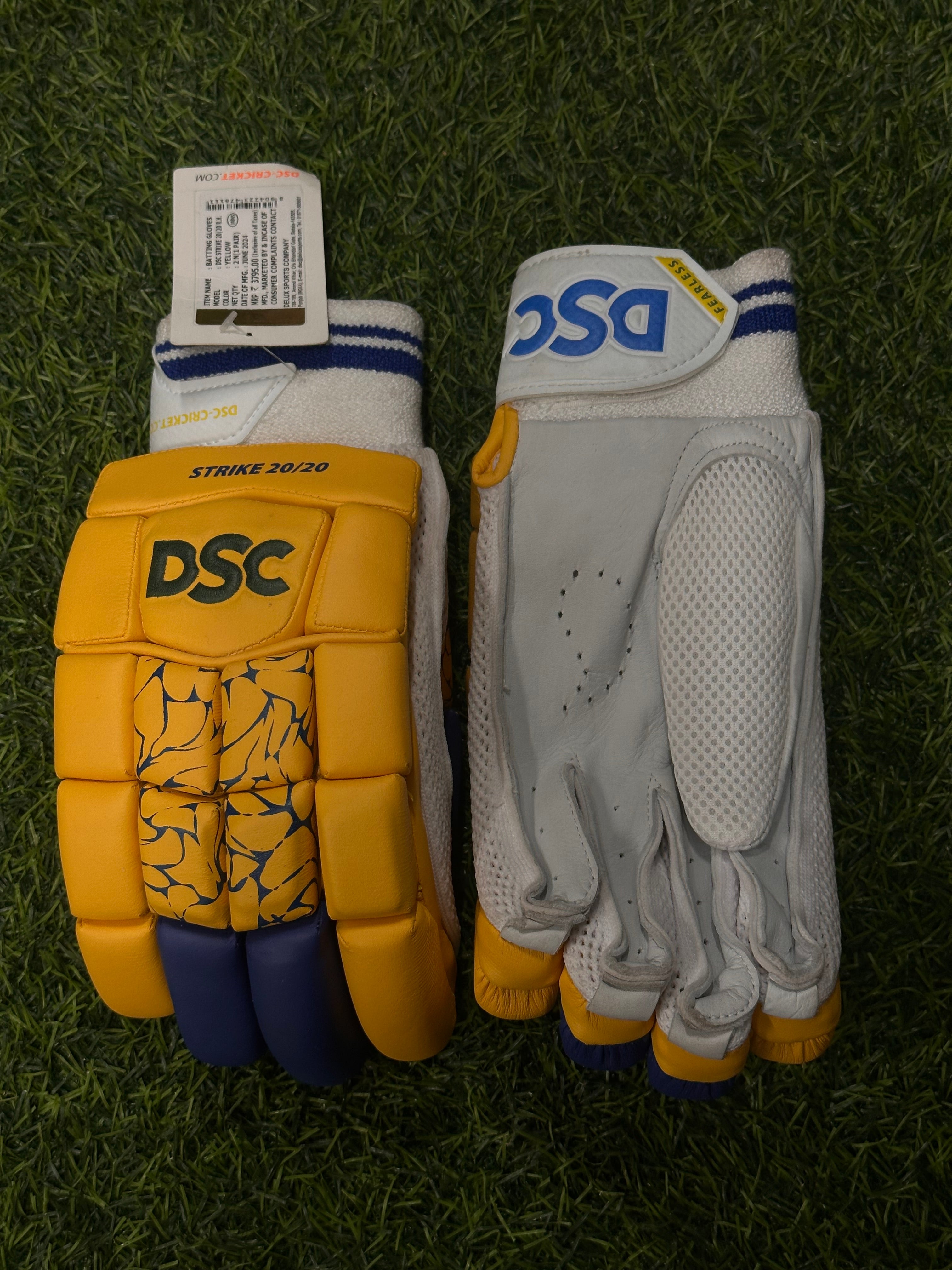 DSC STRIKE 20/20 MENS RH BATTING GLOVES YELLOW