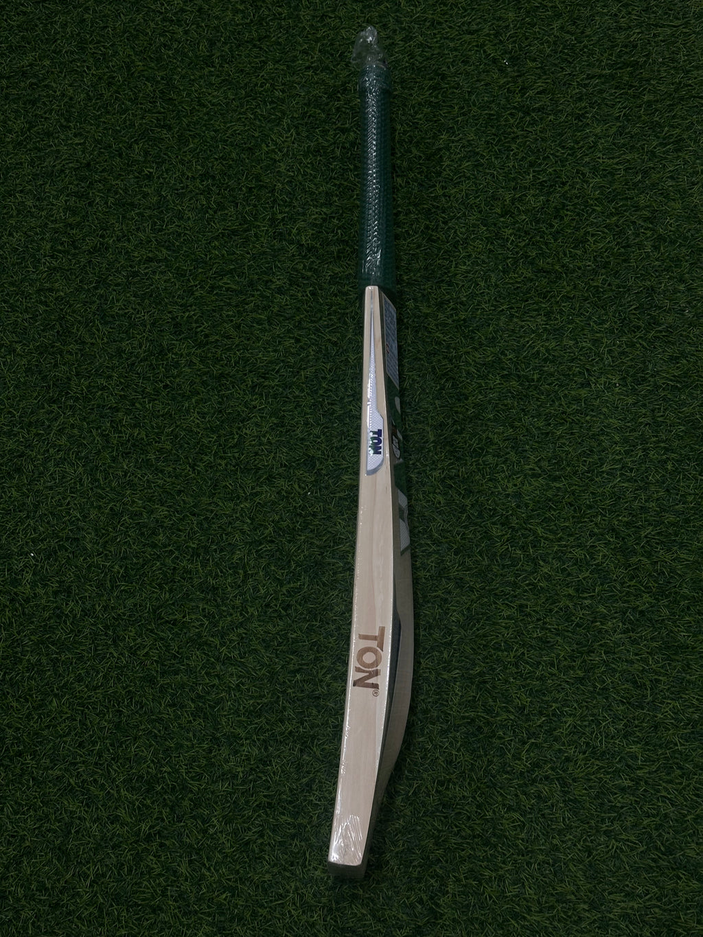 SS TON POWER PLUS EW LB CRICKET BAT