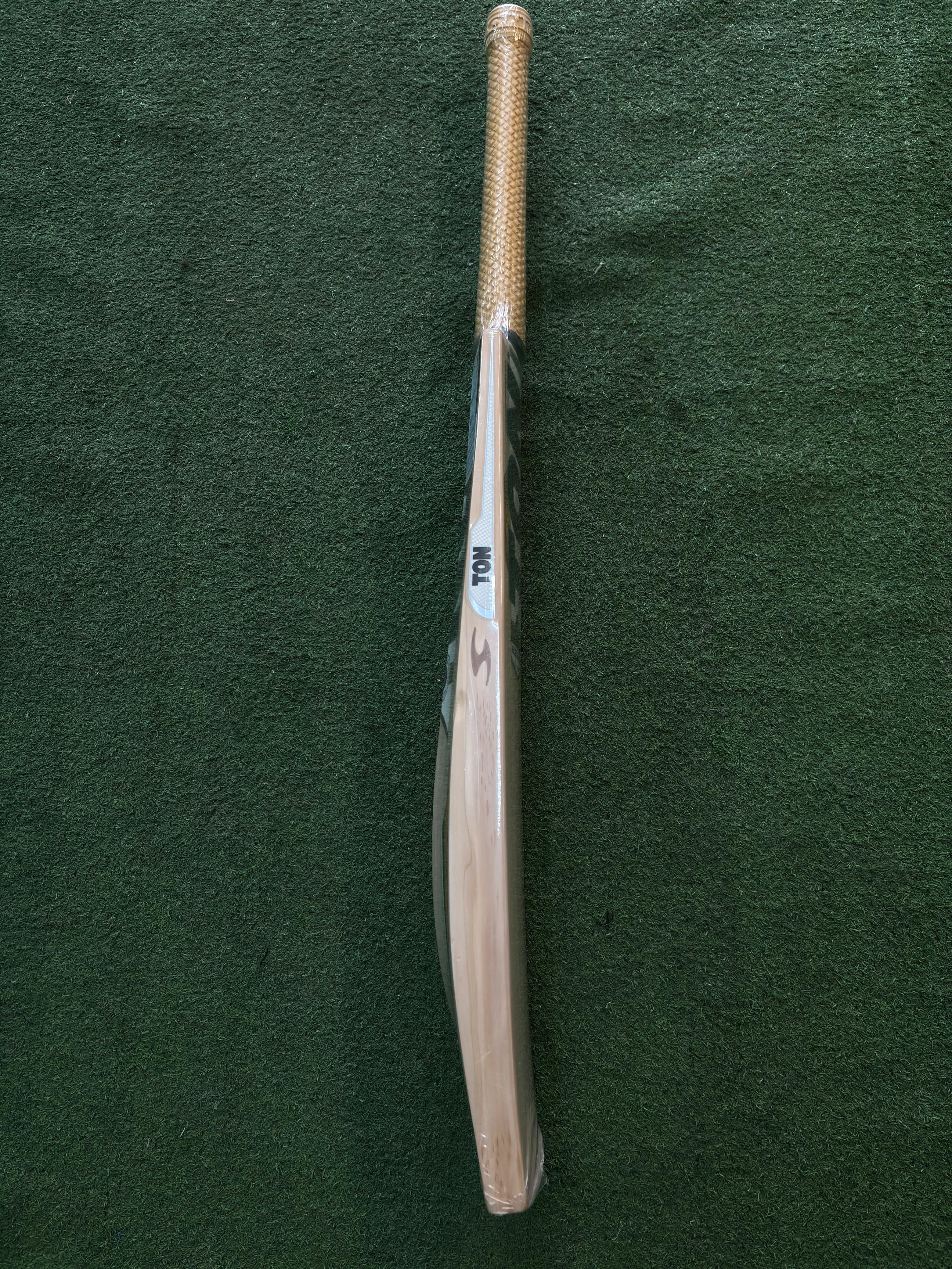 SS TON LEGEND EW SH CRICKET BAT