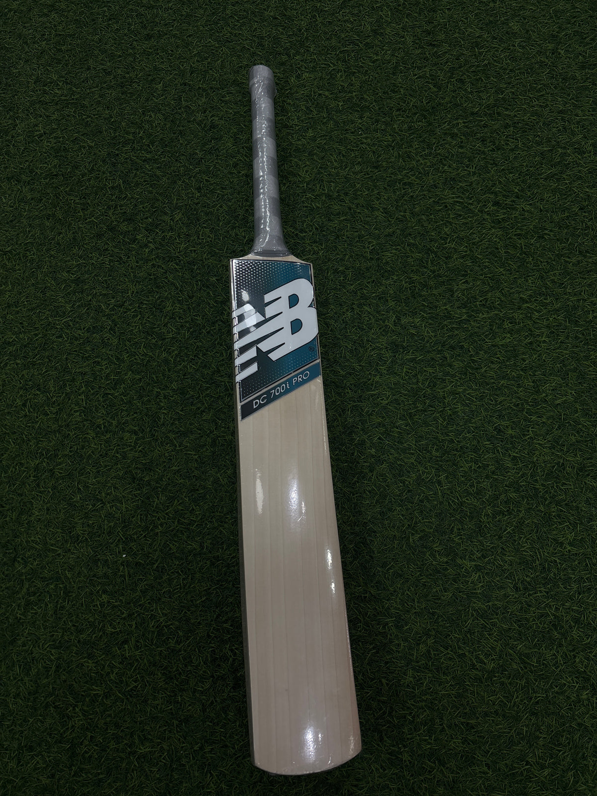 NEW BALANCE DC 700i PRO SHORT HANDLE