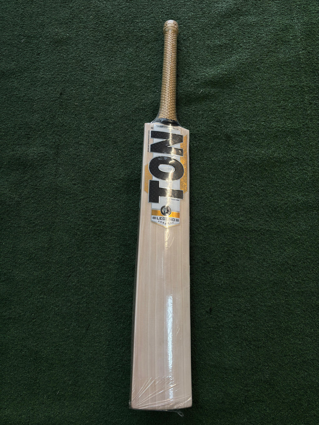 SS TON LEGEND EW SH CRICKET BAT