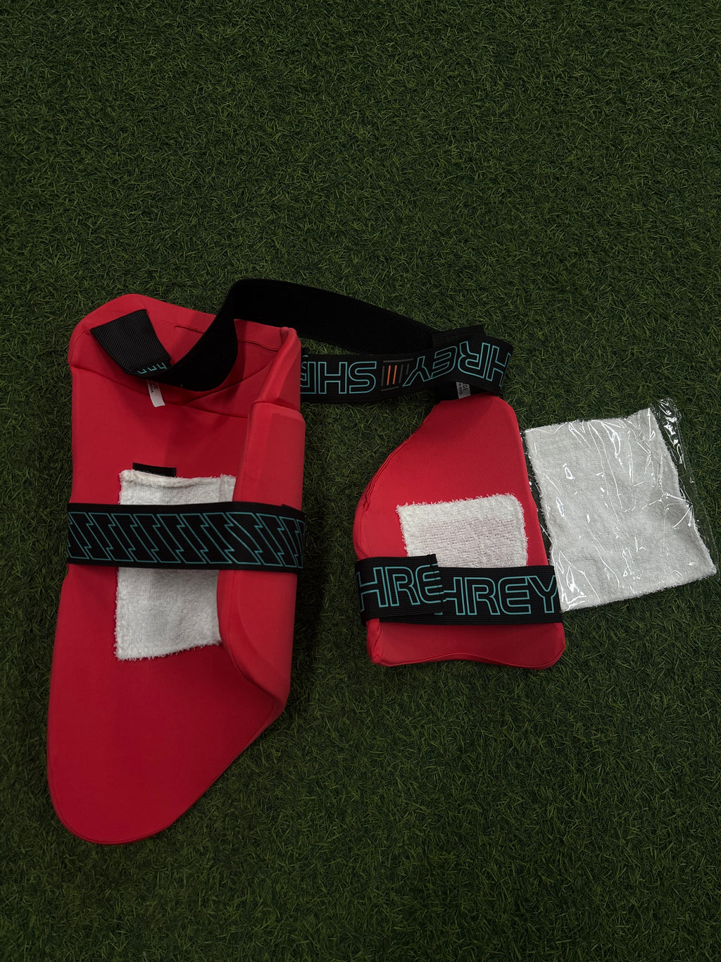 SHREY THIGH GUARD LARGE RH